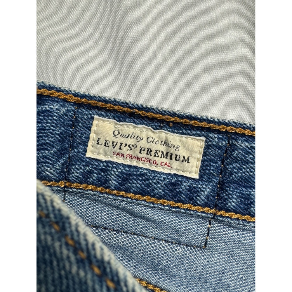 Levis Premium Ribcage Shorts Womens 29 High Rise Distressed Denim Medium Wash - Picture 5 of 16